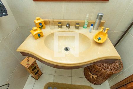 Casa à venda com 250m², 2 quartos e 2 vagasBanheiro da suíte 2