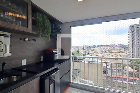 Apartamento à venda com 76m², 3 quartos e 2 vagasVaranda