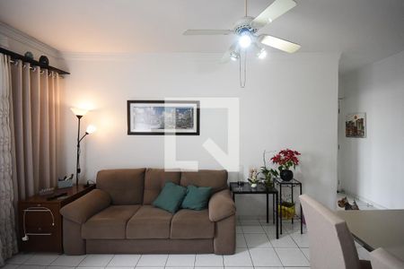 Sala de apartamento à venda com 2 quartos, 62m² em Vila Santa Luzia, Taboão da Serra