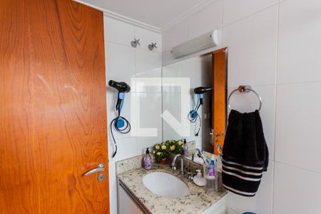 Apartamento à venda com 121m², 3 quartos e 3 vagas Apartamento à venda com 121m², 3 quartos e 3 vagasEspelho