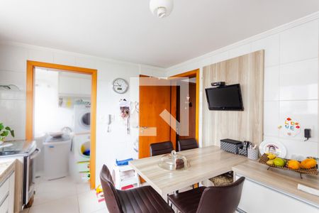 Apartamento à venda com 121m², 3 quartos e 3 vagas Apartamento à venda com 121m², 3 quartos e 3 vagasCozinha