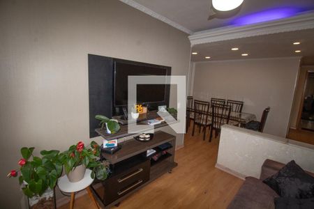 Sala de Estar de apartamento para alugar com 3 quartos, 71m² em Vila Bancaria, São Paulo