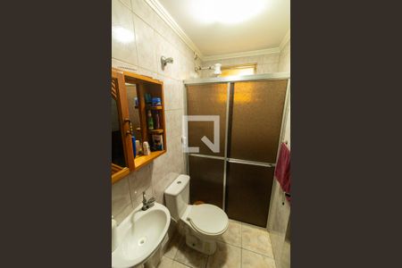 Casa à venda com 200m², 4 quartos e 2 vagasBanheiro 2