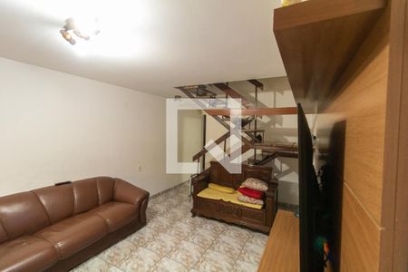Sala de casa à venda com 4 quartos, 200m² em Vila Silvia, São Paulo