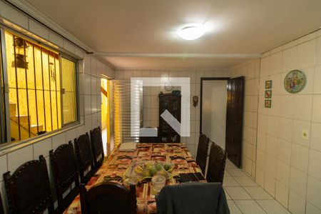 Casa à venda com 200m², 4 quartos e 2 vagasCozinha