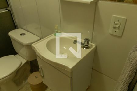 Casa à venda com 200m², 4 quartos e 2 vagasBanheiro 1