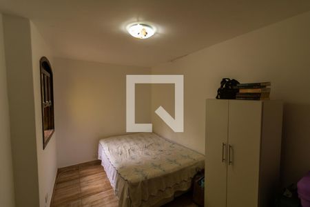 Casa à venda com 200m², 4 quartos e 2 vagasQuarto 2