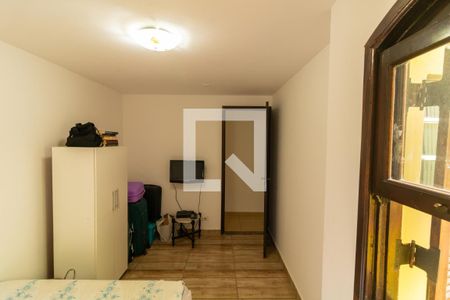 Casa à venda com 200m², 4 quartos e 2 vagasQuarto 2