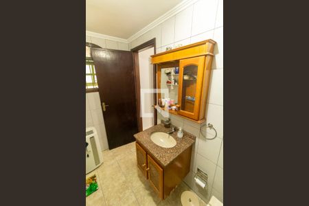 Casa à venda com 200m², 4 quartos e 2 vagasBanheiro da Suíte