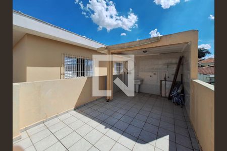 Casa à venda com 200m², 3 quartos e 2 vagasÁrea de Serviço