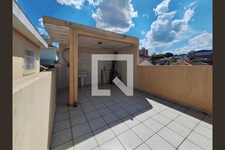 Casa à venda com 200m², 3 quartos e 2 vagasÁrea de Serviço