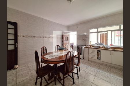 Casa à venda com 200m², 3 quartos e 2 vagasCozinha