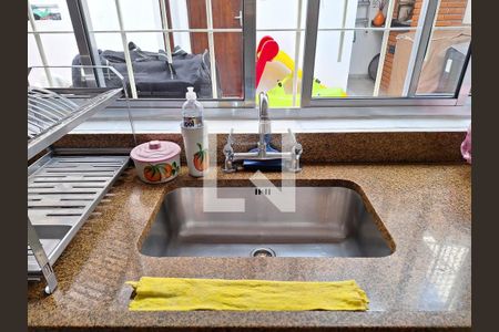 Casa à venda com 200m², 3 quartos e 2 vagasCozinha