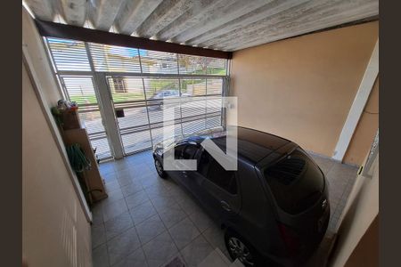 Casa à venda com 200m², 3 quartos e 2 vagasGaragem