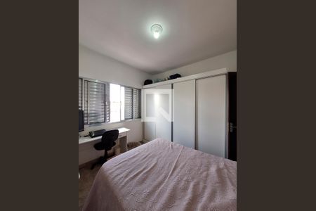 Casa à venda com 200m², 3 quartos e 2 vagasQuarto 3