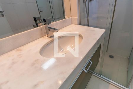 Apartamento à venda com 128m², 3 quartos e 2 vagasBanheiro do Quarto 2