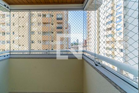 Apartamento à venda com 128m², 3 quartos e 2 vagasVaranda Quarto 2