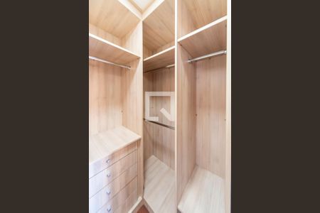 Apartamento à venda com 128m², 3 quartos e 2 vagasCloset do Quarto 3