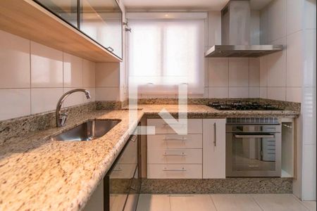 Apartamento à venda com 128m², 3 quartos e 2 vagasCozinha