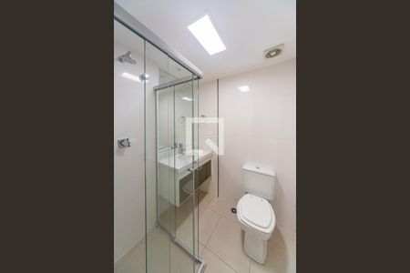 Apartamento à venda com 128m², 3 quartos e 2 vagasBanheiro do Quarto 1