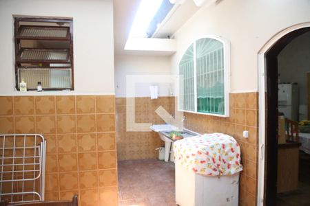 Casa para alugar com 90m², 3 quartos e 5 vagasÁrea de Serviço