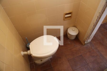 Casa para alugar com 90m², 3 quartos e 5 vagasBanheiro 2