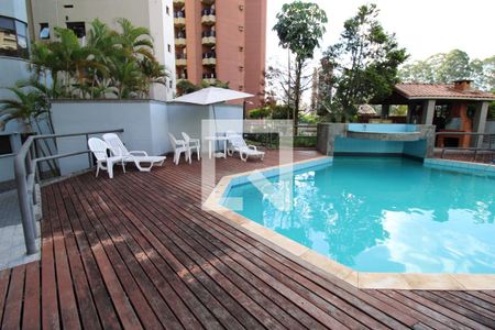Apartamento para alugar com 30m², 1 quarto e 1 vagaÁrea comum - Piscina