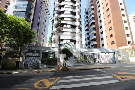 Apartamento para alugar com 30m², 1 quarto e 1 vagaFachada do Prédio