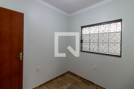 Quarto 2 de casa à venda com 2 quartos, 100m² em Parque Boturussu, São Paulo