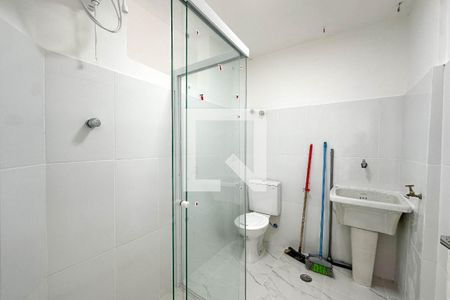 Apartamento à venda com 50m², 2 quartos e sem vaga Apartamento à venda com 50m², 2 quartos e sem vagaBanheiro e Área de Serviço