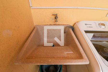 Casa à venda com 180m², 2 quartos e 2 vagasÁrea de Serviço e Churrasqueira