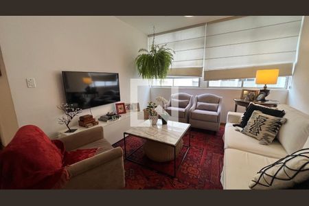 Sala de TV de apartamento à venda com 3 quartos, 111m² em Paraíso, São Paulo