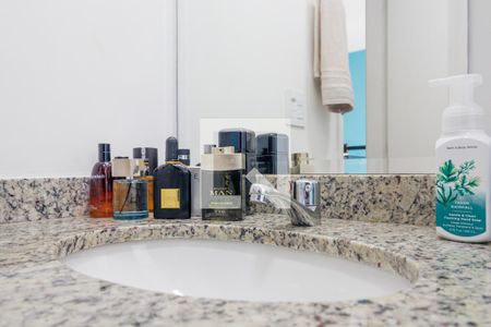 Apartamento à venda com 50m², 1 quarto e 1 vaga Apartamento à venda com 50m², 1 quarto e 1 vagaBanheiro da Suíte