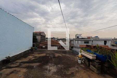 Casa à venda com 172m², 2 quartos e 4 vagasQuintal