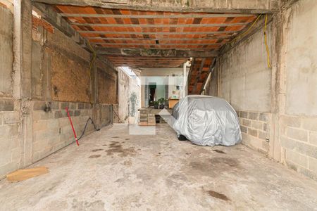 Casa à venda com 172m², 2 quartos e 4 vagasGaragem