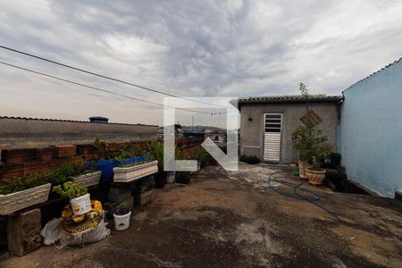 Casa à venda com 172m², 2 quartos e 4 vagasQuintal