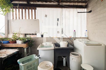 Casa à venda com 172m², 2 quartos e 4 vagasÁrea de Serviço