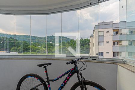 Apartamento para alugar com 75m², 2 quartos e 1 vagaSacada