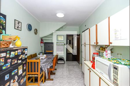 Casa à venda com 181m², 3 quartos e 2 vagas Casa à venda com 181m², 3 quartos e 2 vagasCozinha