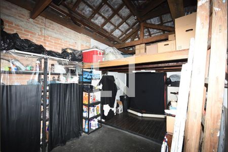 Casa à venda com 181m², 3 quartos e 2 vagas Casa à venda com 181m², 3 quartos e 2 vagasEspaço livre