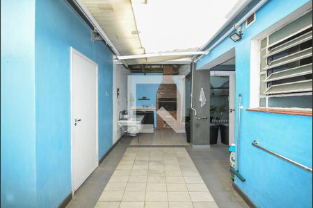 Casa à venda com 181m², 3 quartos e 2 vagas Casa à venda com 181m², 3 quartos e 2 vagasQuintal