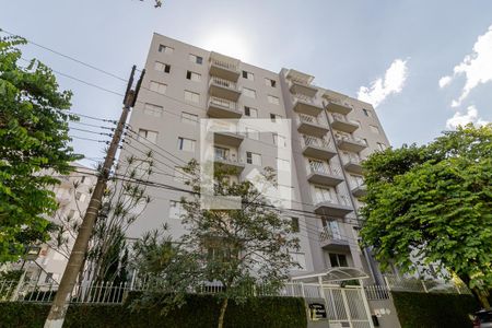 Apartamento à venda com 61m², 2 quartos e 1 vaga Apartamento à venda com 61m², 2 quartos e 1 vagaFachada