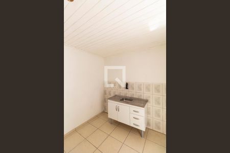 Sala e Cozinha Integrada  de casa para alugar com 2 quartos, 70m² em Jardim Santa Maria, São Paulo