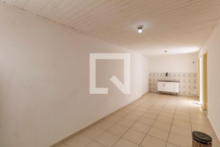 Sala e Cozinha Integrada  de casa para alugar com 2 quartos, 70m² em Jardim Santa Maria, São Paulo