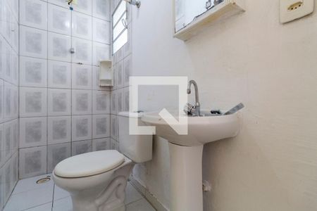 Banheiro de casa para alugar com 2 quartos, 70m² em Jardim Santa Maria, São Paulo