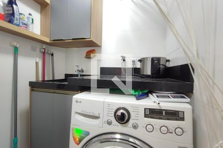 Apartamento à venda com 73m², 3 quartos e 1 vagaÁrea de Serviço