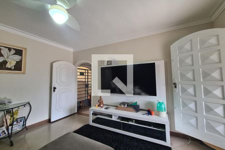 Sala de casa à venda com 3 quartos, 190m² em Chácara Belenzinho, São Paulo