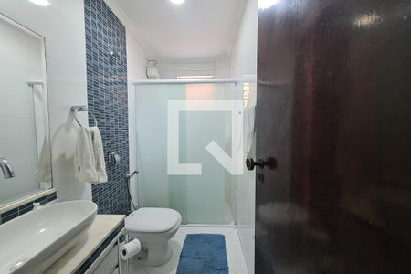 Casa à venda com 190m², 3 quartos e 2 vagasBanheiro