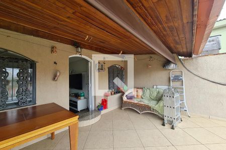 Casa à venda com 190m², 3 quartos e 2 vagasQuintal