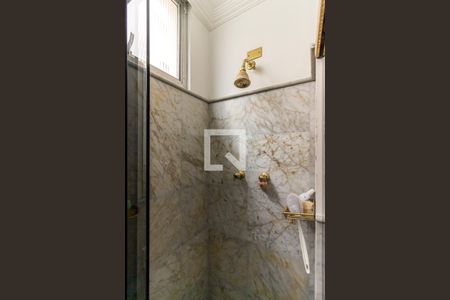 Apartamento à venda com 209m², 3 quartos e 2 vagas Apartamento à venda com 209m², 3 quartos e 2 vagasBanheiro Social